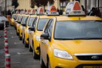 Plan de negocios de taxis listo para usar con cálculos.