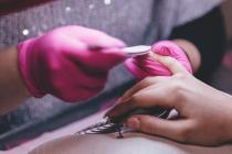 Manicure business: how to open a manicure parlor